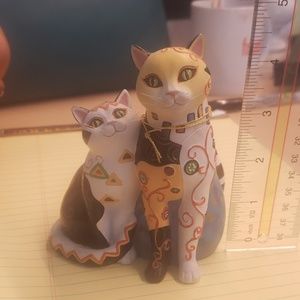 Kleo kats figurine